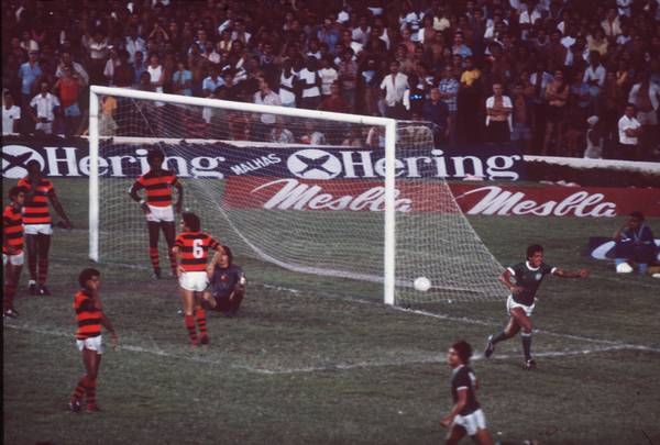 Gol do Palmeiras contra o Flamengo pelo Brasileiro de 79