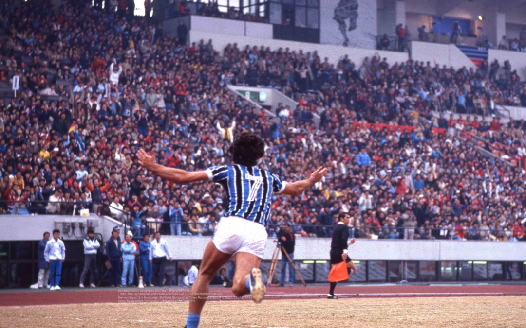 AZUL É A COR DA TERRA