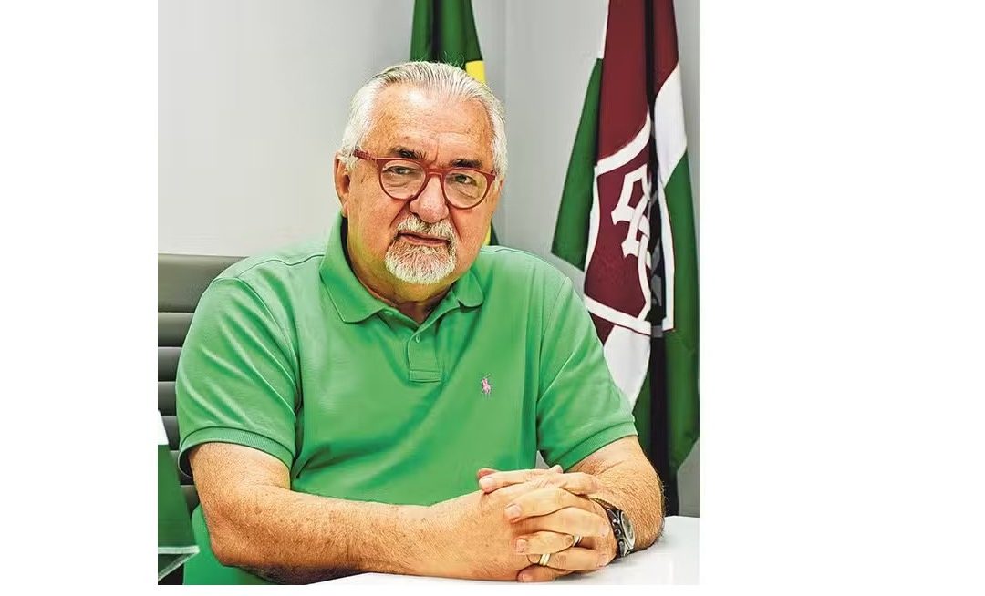 MUITOS FORAM BARCOS. PAULO ANGIONI FOI CAIS