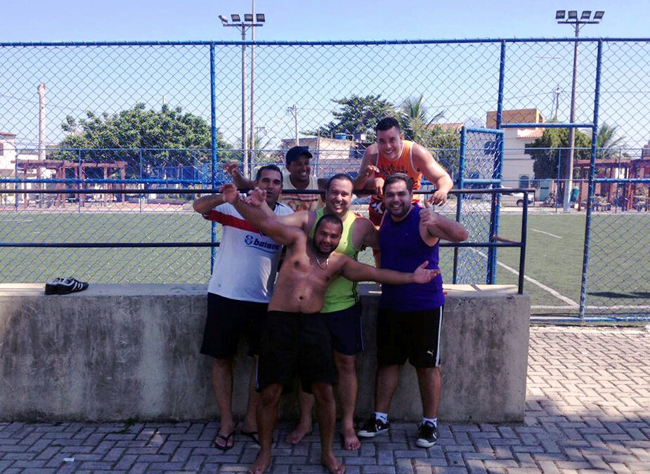 PELADA, CHURRASCO E RESENHA