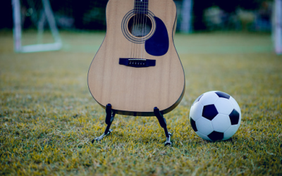 UMA COISA JOGADA COM MÚSICA – 2