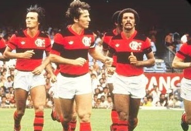 ÍDOLOS DA NAÇÃO