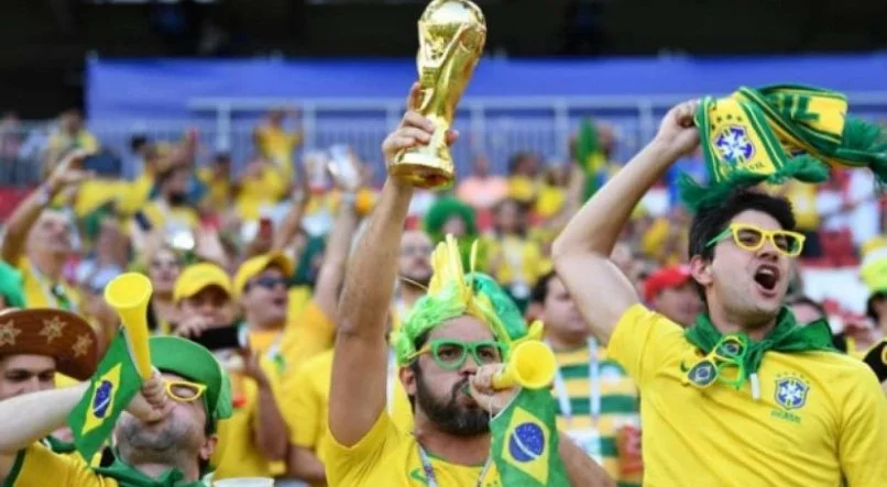 NOVENTA MINUTOS
