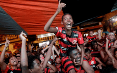 OS FLAMENGUISTAS E OS BRASILEIROS MERECEM ESTA ALEGRIA