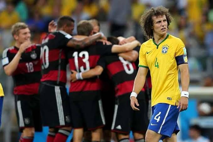 11 ANOS DOS 7 A 1