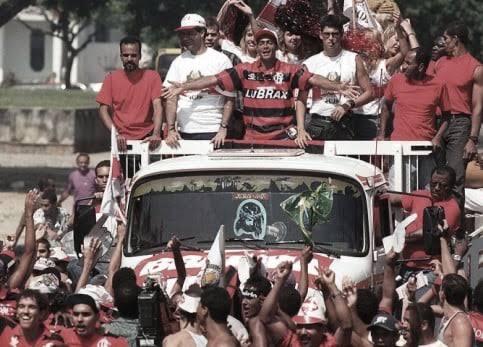 A VOLTA DO ÍDOLO